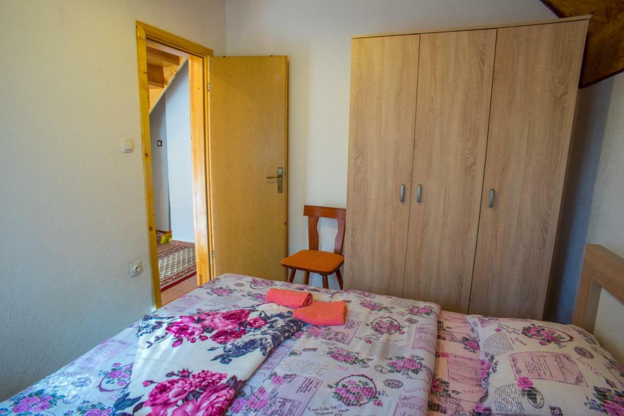 Vukovic Accommodation Zabljak  Bagian luar foto