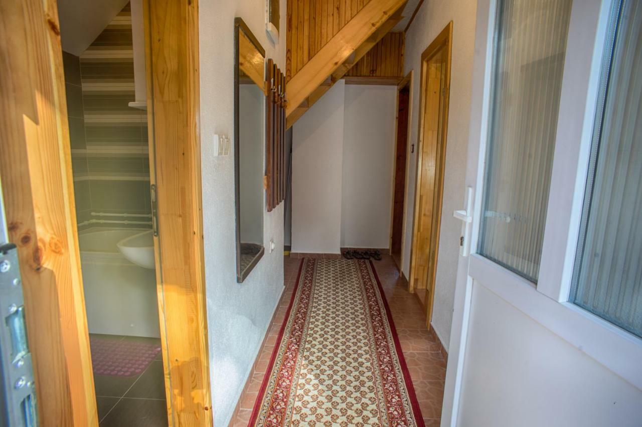 Vukovic Accommodation Zabljak  Bagian luar foto